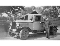Leeuw bier Minerva 1930